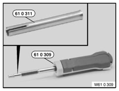 G11011814