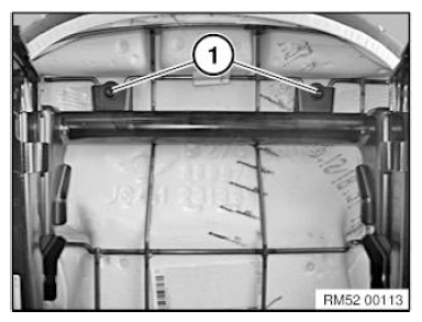 G11037944