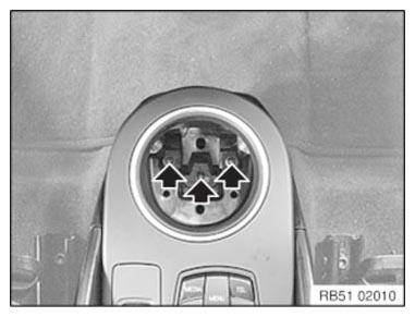G11146896