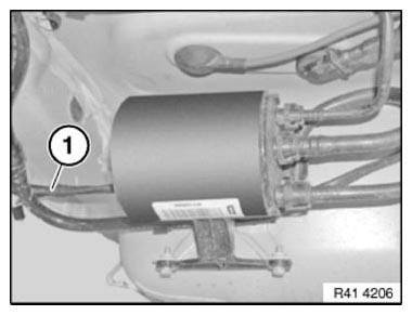 G11151755