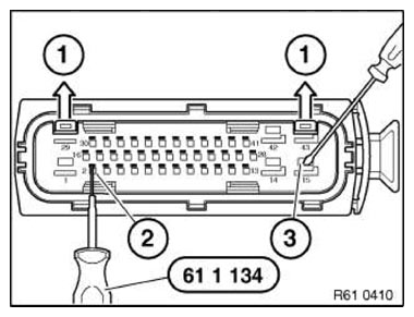 G11152932