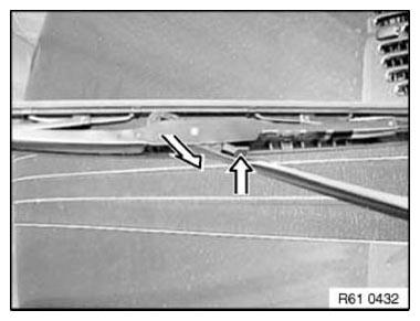 G11153310