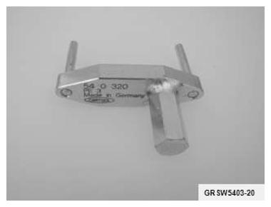G11157075