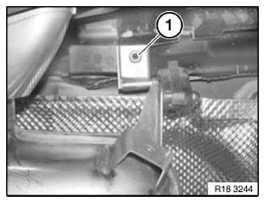 G11165076