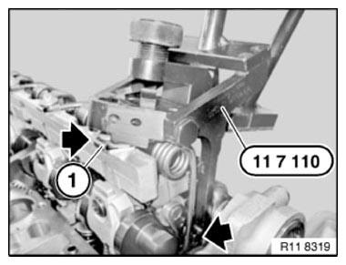 G11165953