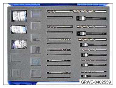 G11167648
