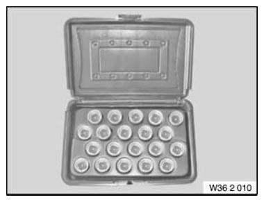 G11178098