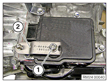 G11646100