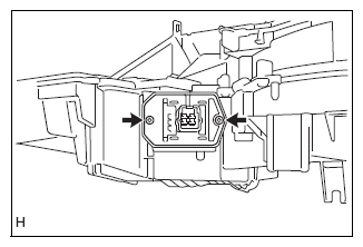 G12591667