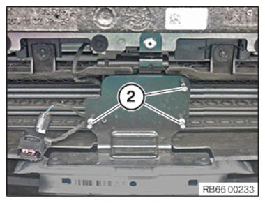 G12676589