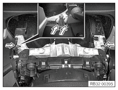 G12702841