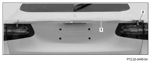 G12824322