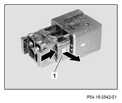 G13440008