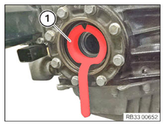 G13692027