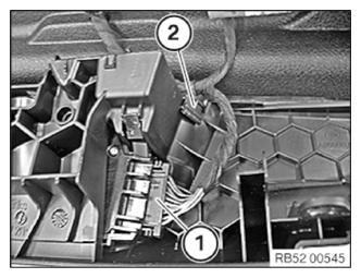 G13693741