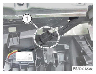 G13693763