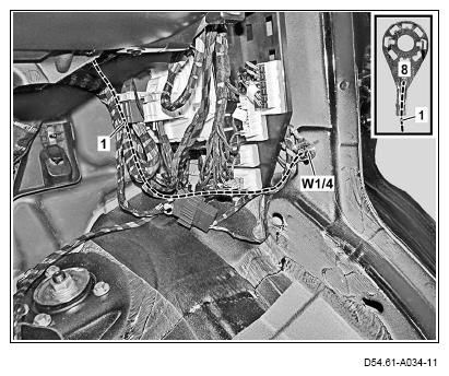 G13792508