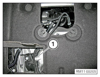 G13794368