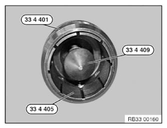 G13803817
