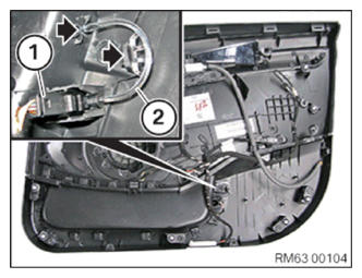 G13825798