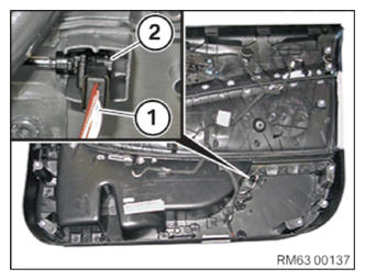 G13825800
