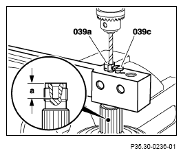G13842052