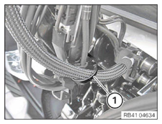G13844920