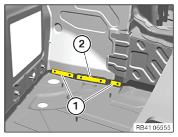 G14371905