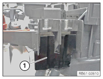 G14372872