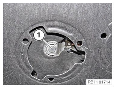 G14462801
