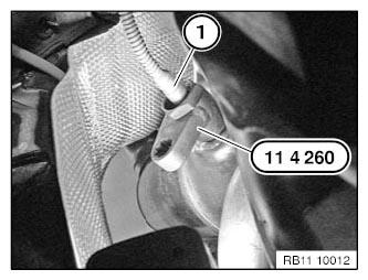 G15345900