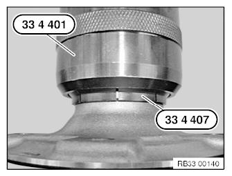 G15356236