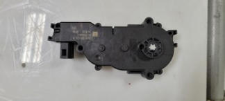G15402779