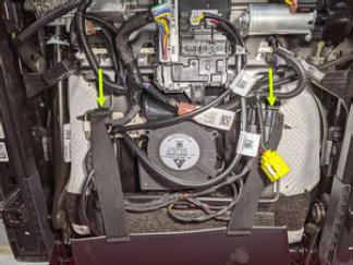 G15403147