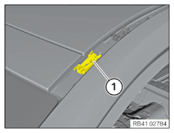 G15649663