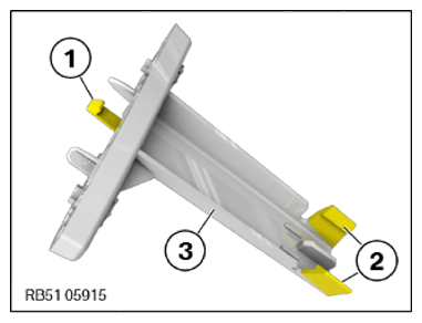 G15701003