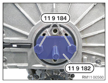 G15903945