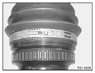 G15912975