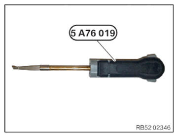 G15916046