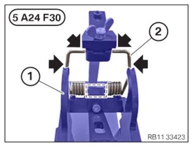 G16042715