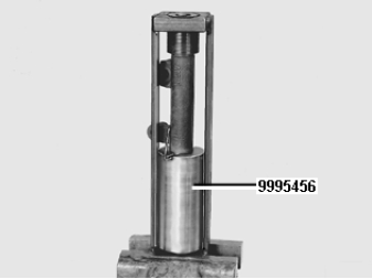 GLL108818