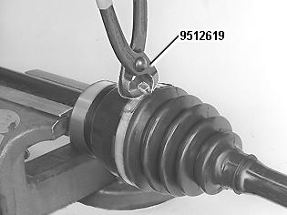 GLL109799