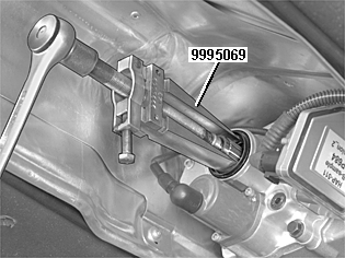 GLL109928